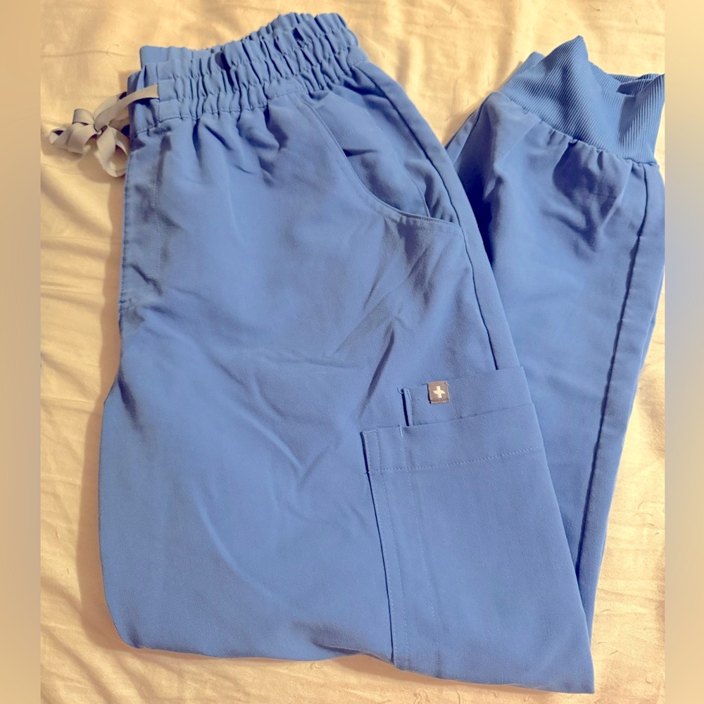 Figs scrub bottoms ceil blue